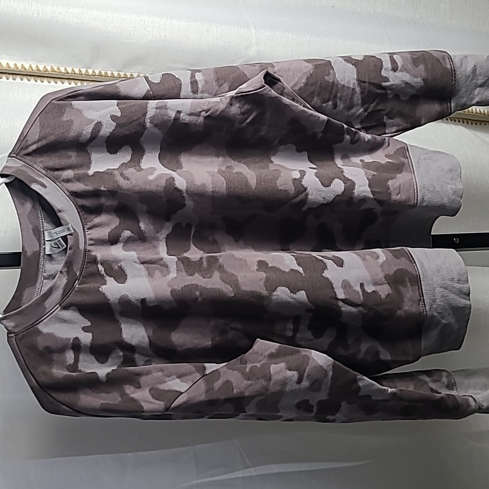Zella Camo Sweatshirt Womens Xl Crewneck - Picture 2 of 4